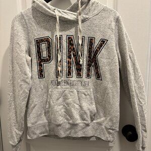 PINK Sweatshirt - Size M